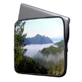 Misting Morgennebel.... Laptopschutzhülle (Vorderseite Links)