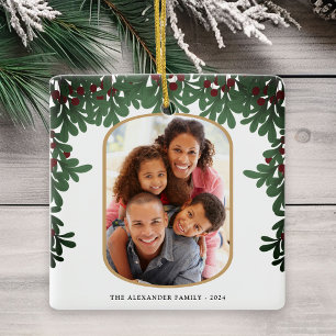 Mistletoe Foliage Rounded Frame 2 Fotos Weihnachte Keramikornament
