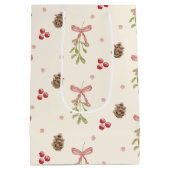 Mistletoe Pine Cone Berry Pattern Mittlere Geschenktüte (Rückseite)