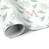 Mistletoe und Pine mit Monogram Christmas Red Geschenkpapier (Rolleneckpunkt)