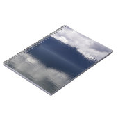 Misty Alaskan Sea in Shades of Blue Notizblock (Linke Seite)