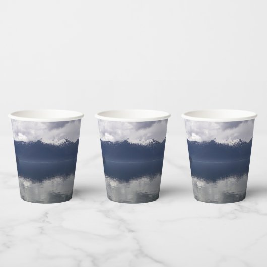Misty Alaskan Sea in Shades of Blue Pappbecher (Multi)