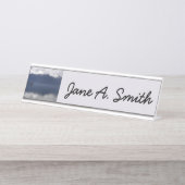 Misty Alaskan Sea in Shades of Blue Schreibtischnamensplakette (Vorderseite )