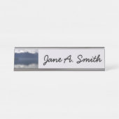 Misty Alaskan Sea in Shades of Blue Schreibtischnamensplakette (Vorderseite )