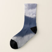 Misty Alaskan Sea in Shades of Blue Socken (Links - Außen)