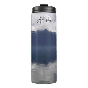 Misty Alaskan Sea in Shades of Blue Thermosbecher