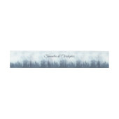 Misty Blue Pine Tree Forest Rustic Wedding Einladungsbanderole (Flach)