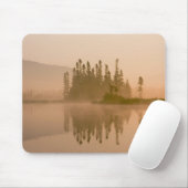 Misty dawn on East Inlet, Pittsburg, New Mousepad (Mit Mouse)