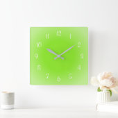 Misty Edges Green Mattiert Design Soft Colors Quadratische Wanduhr (Zuhause)