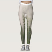 Misty Foggy Forest Trees Leggings (Vorderseite)