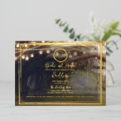 Misty Forest Lights Elegante Moderne Hochzeit Gold Folieneinladung (Stehend vorne)