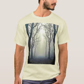Misty Forest Path: Eerie Beauty T-Shirt (Vorderseite)