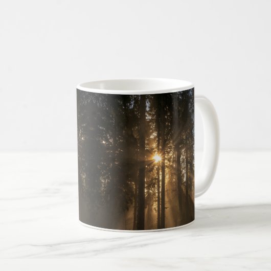 Misty Forest Sunrise Kaffeetasse (VorderseiteRechts)