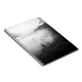 Misty Forrest, magischer Ort Notizblock (Rechte Seite)