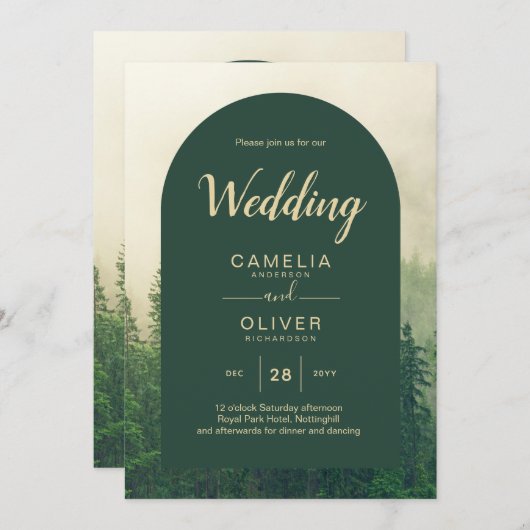 Misty Green Forest Mountain Pine Trees Wedding Einladung (Vorne/Hinten)
