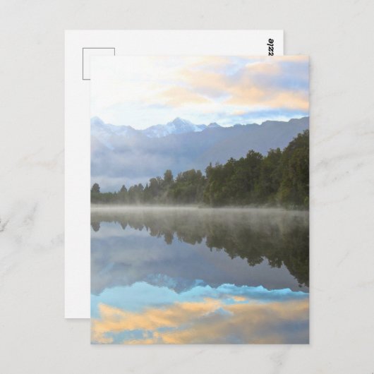 Misty Lake Trees Reflection Ruhige Landschaft Postkarte (Vorne/Hinten)