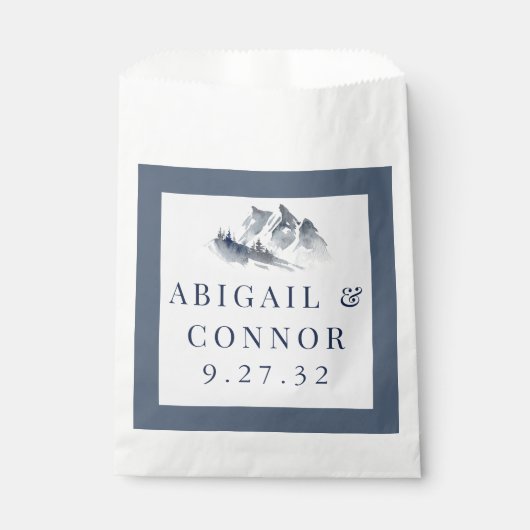 Misty Mountain Blue Gray Geschenktütchen (Vorderseite)