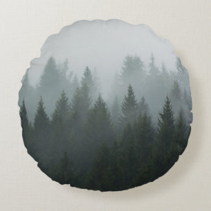 Misty Mountain Forest Autumn Fog Rundes Kissen