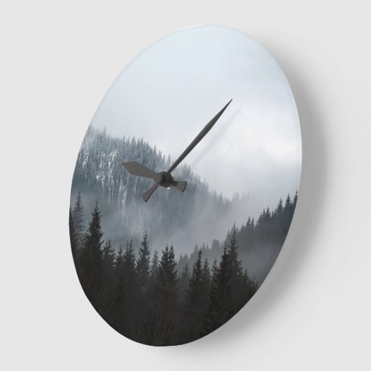 Misty Mountain Forest: Landschaftliche Landschafts Große Wanduhr (Winkel)