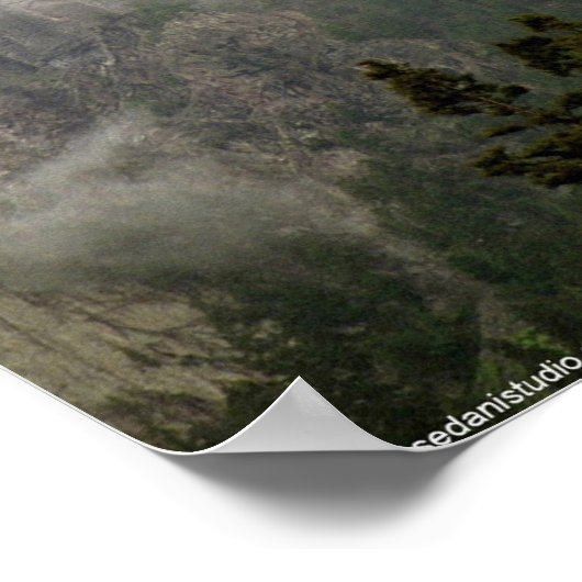 Misty Mountain Poster (Ecke)