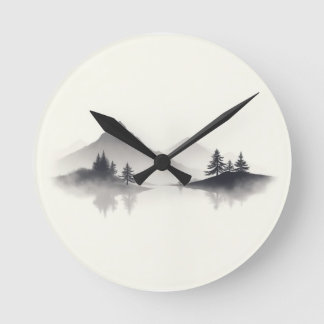 "Misty Mountain Reflections" Runde Wanduhr
