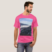 Misty Mountains Graphic T-Shirt (Vorne ganz)