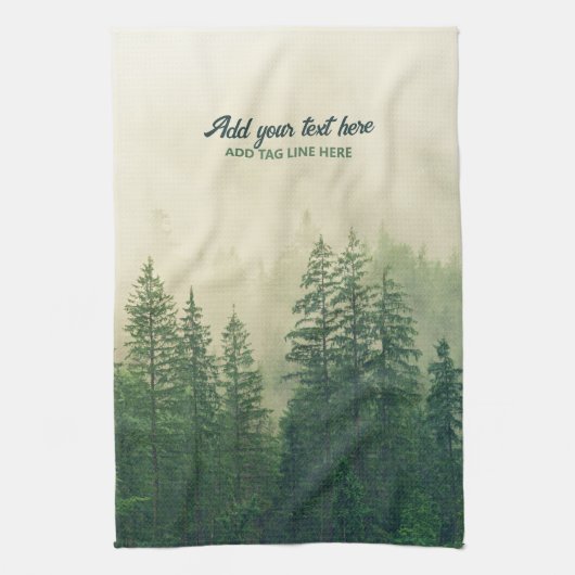 Misty Pine Forest Trees Custom Keepake Geschirrtuch (Vertikal)