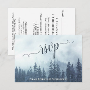 Misty Pines Rustic Blau Wald Hochzeit im Freien RSVP Karte
