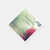 Misty Railroad Tracks Landschaftliches Foto Hochze Serviette (Ecke)