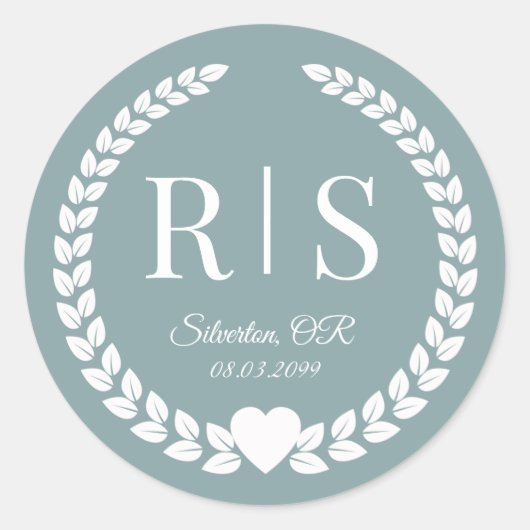 Misty Sage Blue Wedding Monogram Initials Runder Aufkleber (Vorderseite)