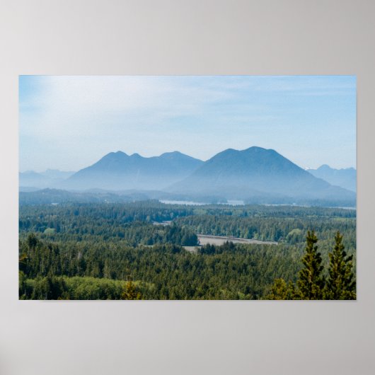 Misty Valley in Tofino - British Columbia, Kanada Poster (Vorne)