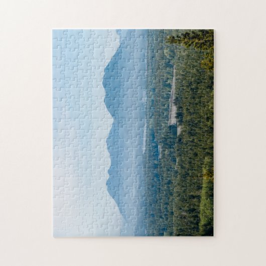 Misty Valley in Tofino - British Columbia, Kanada Puzzle (Vertikal)