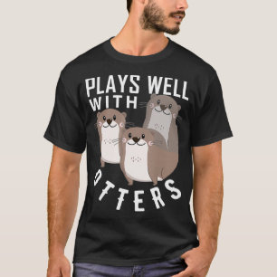 Mit anderen großen Puppen gut spielen T-Shirt