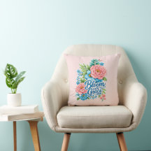 🌸✨ „Mit Anmut erblühen“ Florales Kissen 🛋️💖
