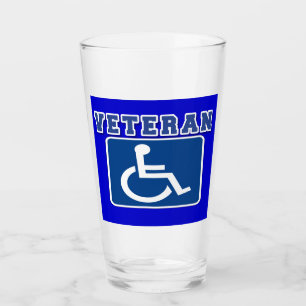 Mit Behinderung behinderter Veteran Glas