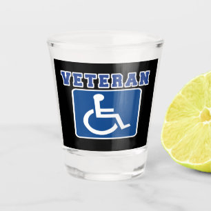 Mit Behinderung behinderter Veteran Schnapsglas