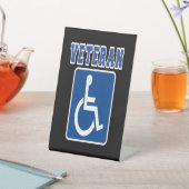 Mit Behinderung behinderter Veteran Sockelschild (In SItu)