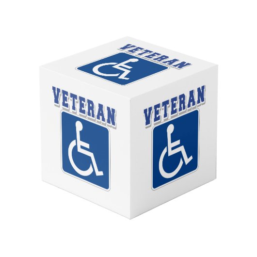 Mit Behinderung behinderter Veteran Würfel (Vorderseite Schrägansicht)