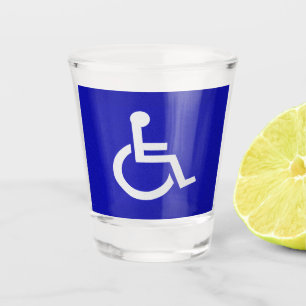 Mit Behinderung für Behinderte Schnapsglas