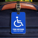 Mit Behinderung Symbol für Behinderte - die Meldun Gepäckanhänger<br><div class="desc">Gepäckanhänger mit weißem mit Behinderung Symbol auf blauem Hintergrund und Vorlagenfeldern für Ihre Nachricht.</div>
