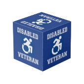 Mit Behinderung Veteran Würfel (Rückseite Schrägansicht)