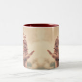 Mit Christus, Kaffee-Tasse Zweifarbige Tasse (Mittel)