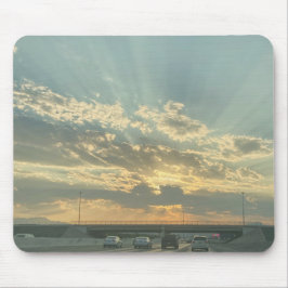 Mit dem Licht fahren Mousepad