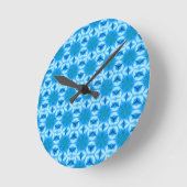 Mit dem Schnee tanzen Runde Wanduhr (Winkel)