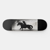 Mit den Geistern laufen - Pferde Skateboard (Horizontal)