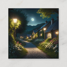 Mit den Sets der Sonne wird die Landschaft zu eine