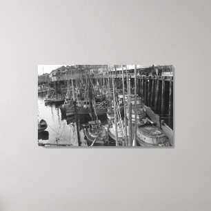 Mit der Schleppangel fischene Flotte bei Leinwanddruck