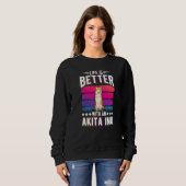 Mit einem Akita Inu Sweatshirt (Vorne ganz)