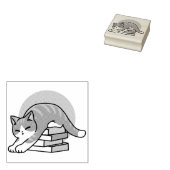 Mit einem Buch und einer Katze aufgerollt - Gemütl Gummistempel (Stempel)