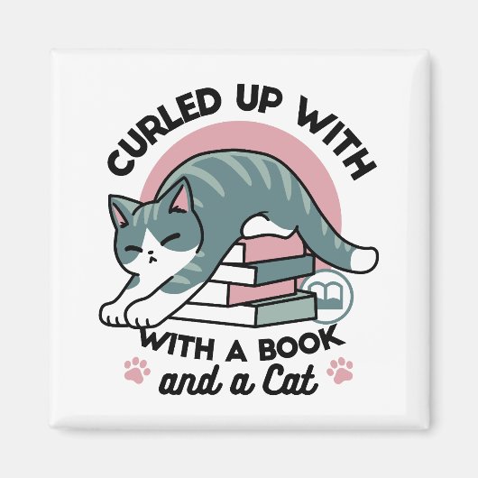 Mit einem Buch und einer Katze aufgerollt - Gemütl Magnet (Vorne)